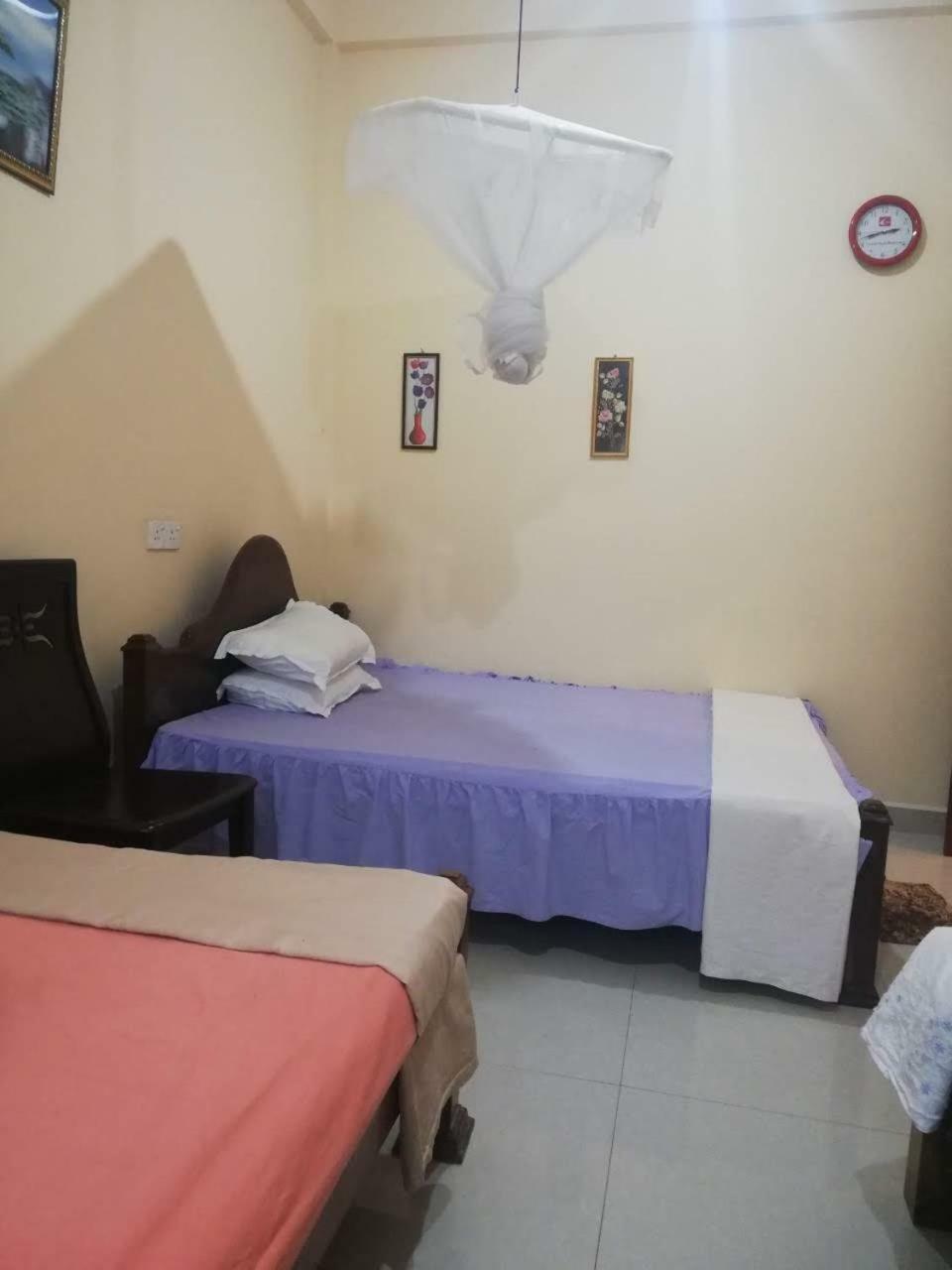 Golden Town Hostel Tangalle Eksteriør bilde